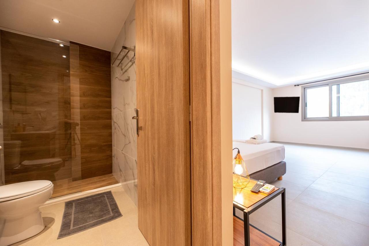 Mini Suites Near Athen'S Airport Free Shuttle From And To Athen'S Airport Spata  Ngoại thất bức ảnh