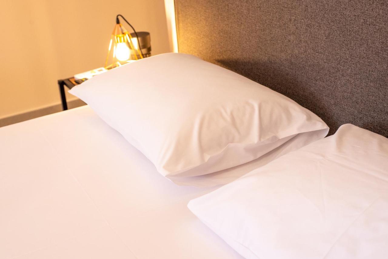 Mini Suites Near Athen'S Airport Free Shuttle From And To Athen'S Airport Spata  Ngoại thất bức ảnh
