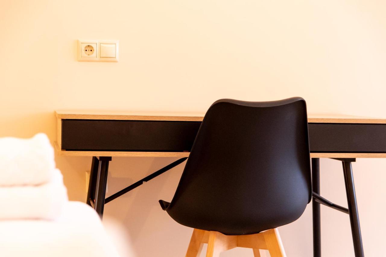 Mini Suites Near Athen'S Airport Free Shuttle From And To Athen'S Airport Spata  Ngoại thất bức ảnh