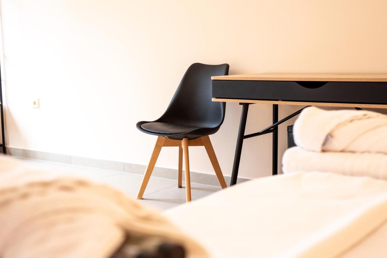 Mini Suites Near Athen'S Airport Free Shuttle From And To Athen'S Airport Spata  Ngoại thất bức ảnh